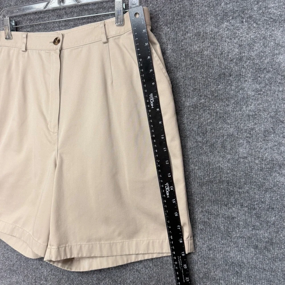 LL Bean Original Fit Shorts Womens 16 Khaki Tan Cotton Pleated High Rise Chino